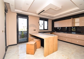 5+1 villa in Doshemealti - Antalya area 