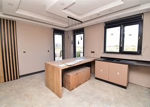 5+1 villa in Doshemealti - Antalya area 