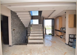 5+1 villa in Doshemealti - Antalya area 