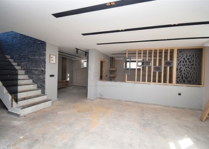 5+1 villa in Doshemealti - Antalya area 