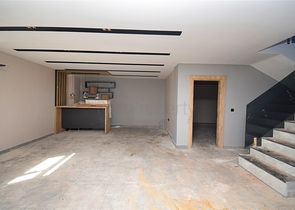 5+1 villa in Doshemealti - Antalya area 