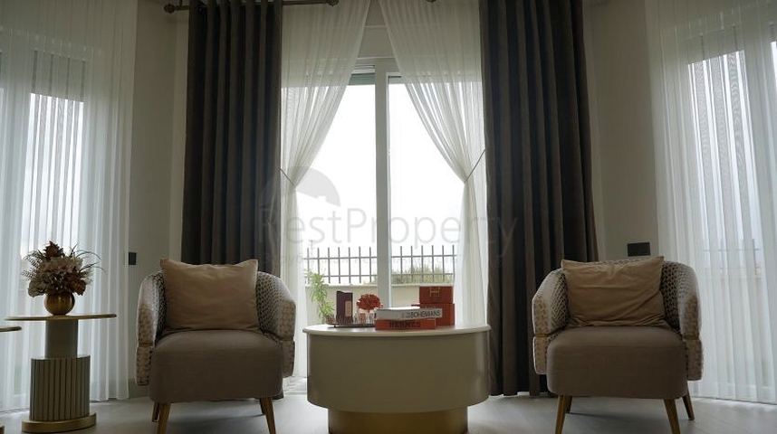 5+1 villa in Doshemealti - Antalya area 