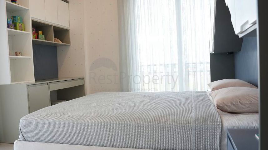 5+1 villa in Doshemealti - Antalya area 