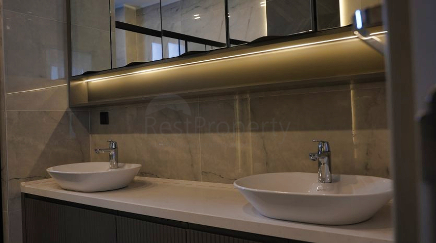 5+1 villa in Doshemealti - Antalya area 