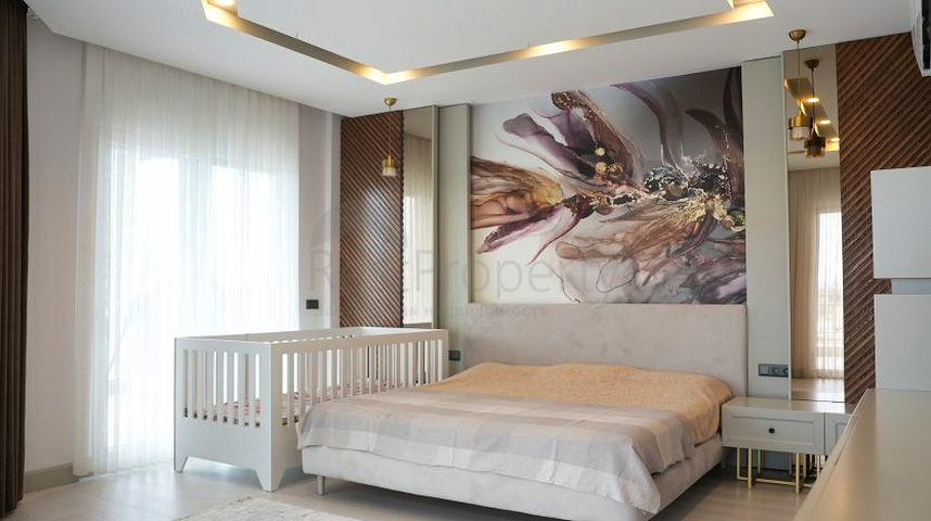 5+1 villa in Doshemealti - Antalya area 