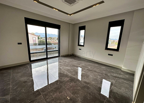 5+1 villa in Doshemealti - Antalya area 