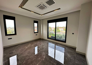 5+1 villa in Doshemealti - Antalya area 