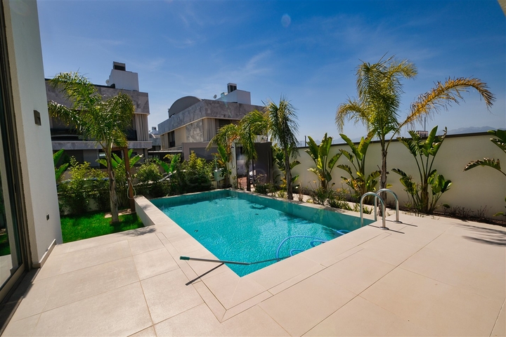 4+2 villa in Altinkale - Antalya neighborhood 