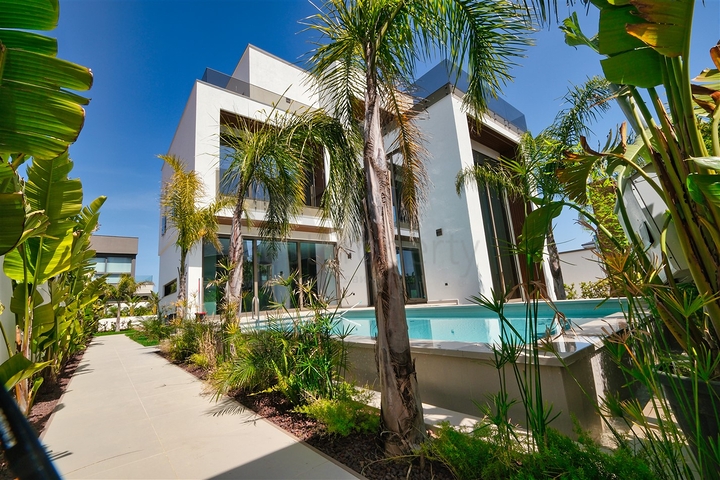 4+2 villa in Altinkale - Antalya neighborhood 