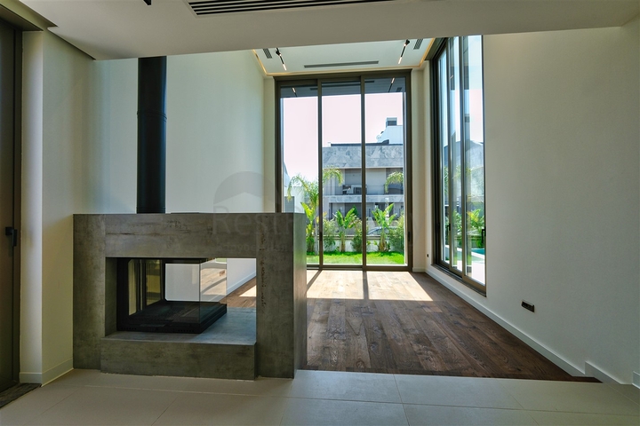 4+2 villa in Altinkale - Antalya neighborhood 