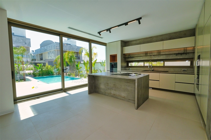 4+2 villa in Altinkale - Antalya neighborhood 