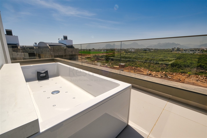 4+2 villa in Altinkale - Antalya neighborhood 