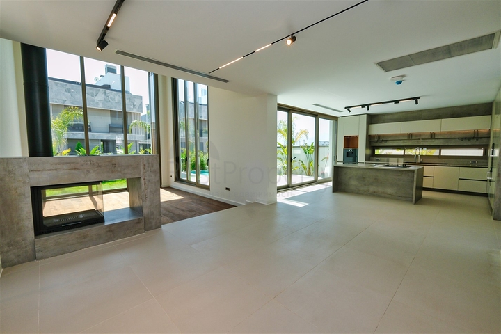 4+2 villa in Altinkale - Antalya neighborhood 