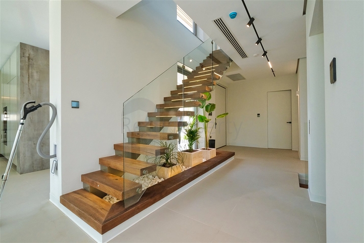 4+2 villa in Altinkale - Antalya neighborhood 