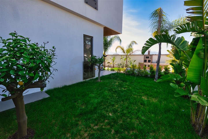 4+2 villa in Altinkale - Antalya neighborhood 