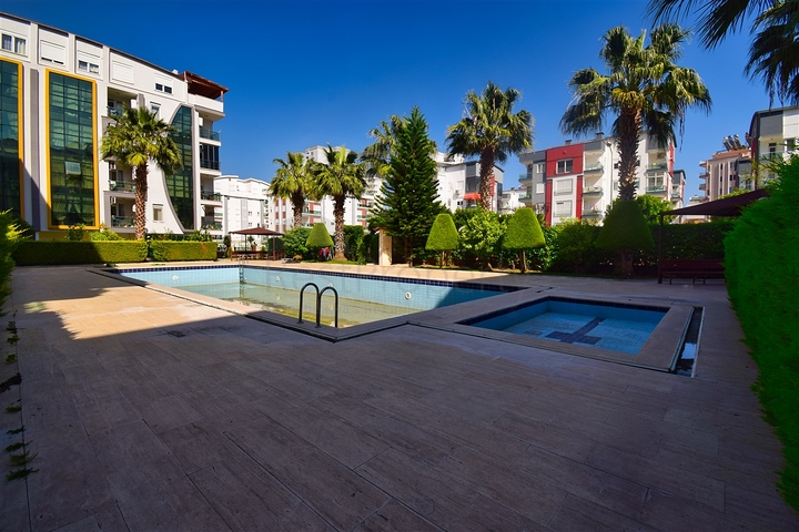 2+1 apartment in Sarysu - Antalya neighborhood 