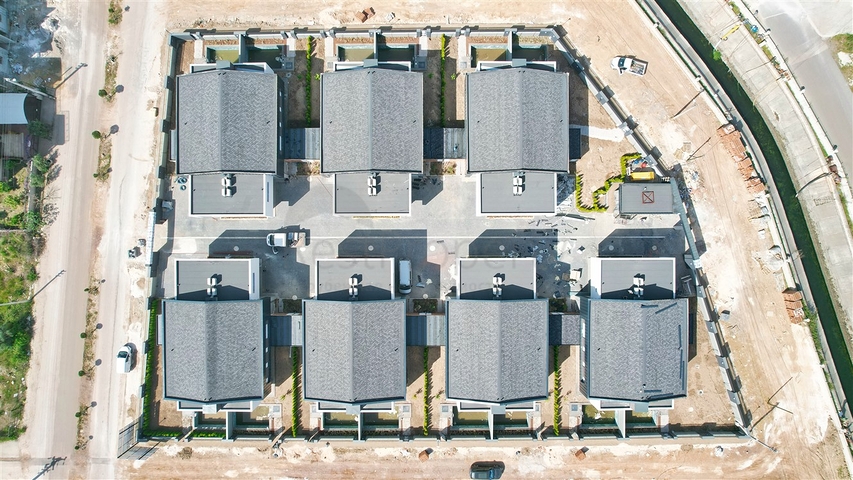 Villas in a 4+1 complex in the Doshemealti - Antalya area 