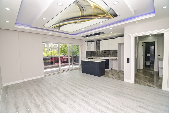 A 3+1 apartment in the Kyzyltoprak - Antalya neighborhood 