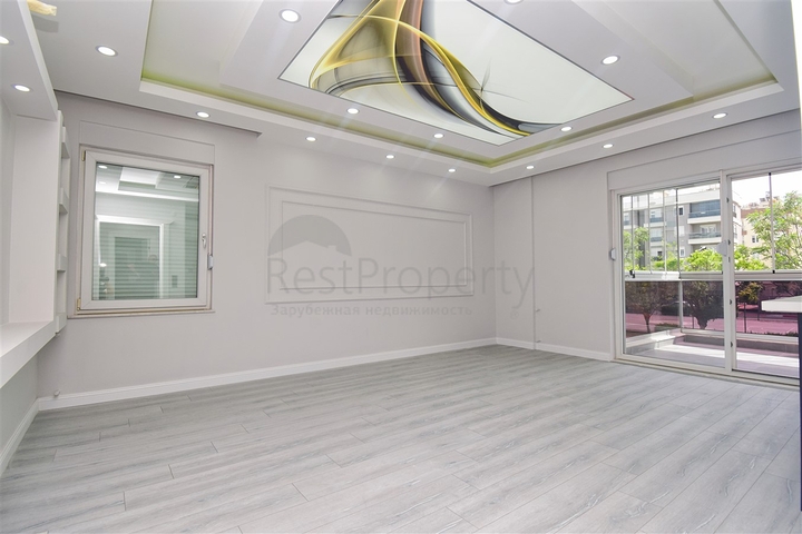 A 3+1 apartment in the Kyzyltoprak - Antalya neighborhood 