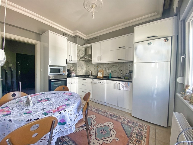 3+1 apartment in the Mallayusuf - Antalya neighborhood 