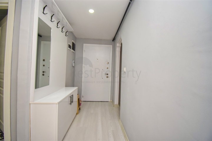 A 2+1 apartment in the Konuksever -Antalya neighborhood