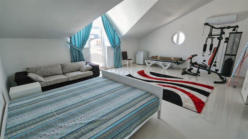 4+1 villa in Doshemealti - Antalya area 