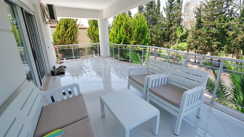 4+1 villa in Doshemealti - Antalya area 