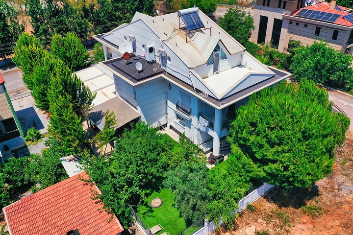 4+1 villa in Doshemealti - Antalya area 