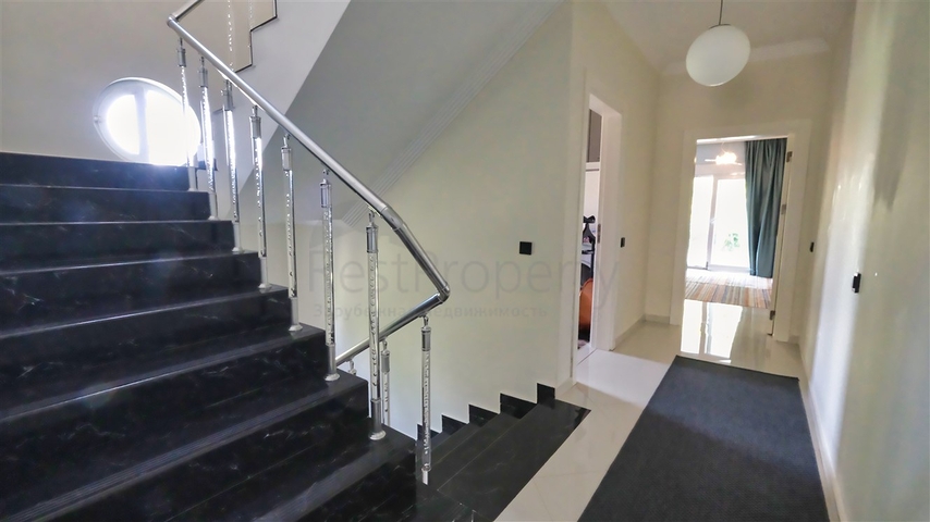 4+1 villa in Doshemealti - Antalya area 