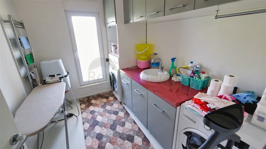 4+1 villa in Doshemealti - Antalya area 