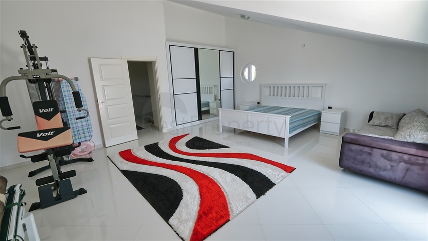 4+1 villa in Doshemealti - Antalya area 