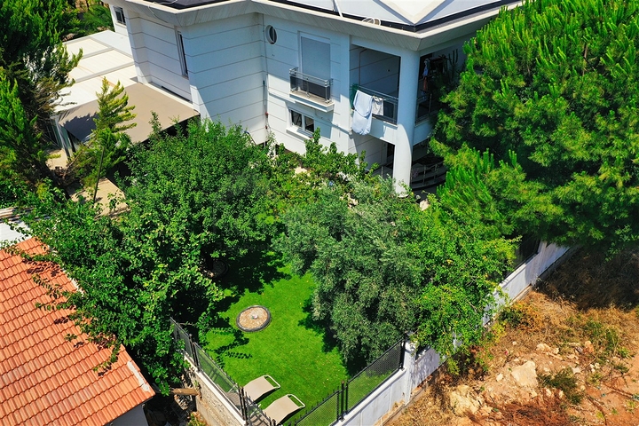 4+1 villa in Doshemealti - Antalya area 