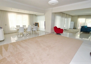4+1 villa in Doshemealti - Antalya area 