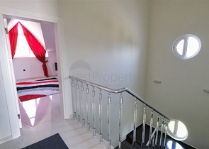 4+1 villa in Doshemealti - Antalya area 