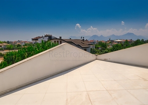 4+1 villa in Doshemealti - Antalya area 