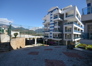 Apartments in the new residential complex from the famous developer, Oba district