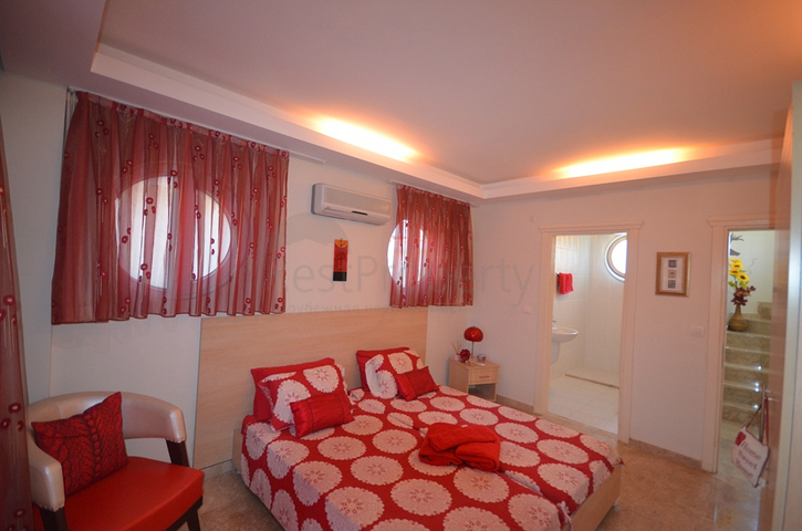 3+1 villa in Fethiye - Antalya area