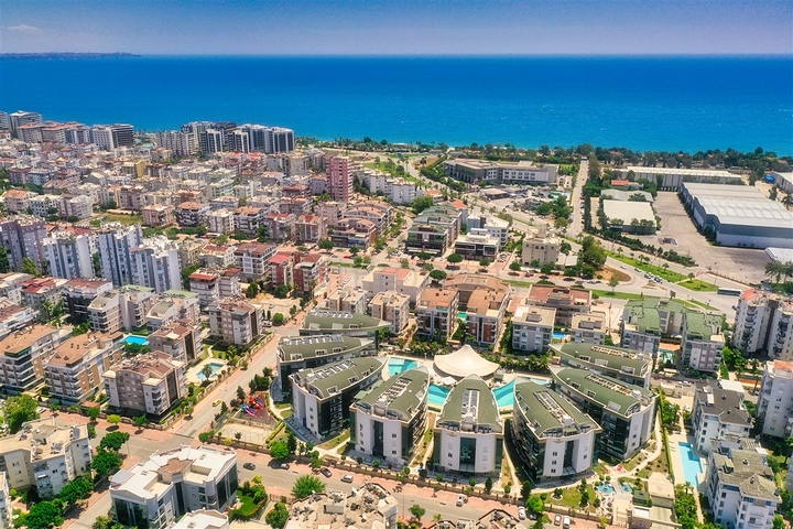 A 2+1 apartment in the Liman - Antalya neighborhood 