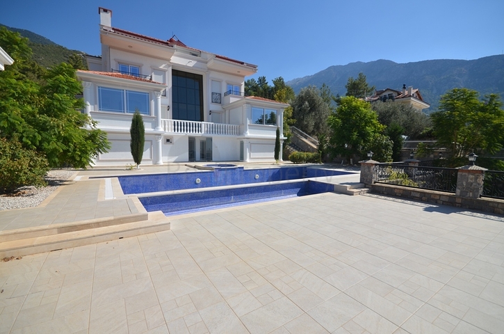 5+1 villa in Fethiye - Antalya area 