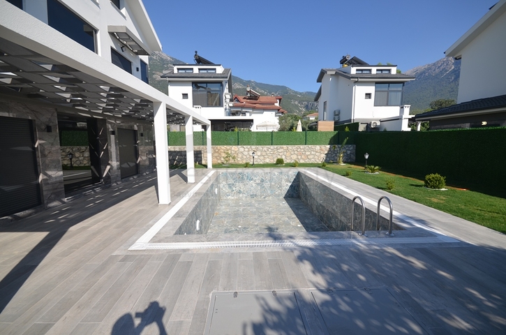 New 3+1 Villa in Fethiye from Owner, 170 m²