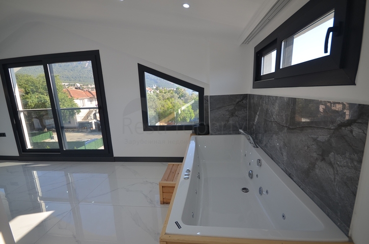 New 3+1 Villa in Fethiye from Owner, 170 m²