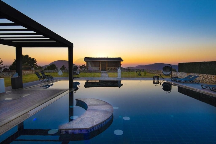 6+1 villa in Fethiye - Antalya area 