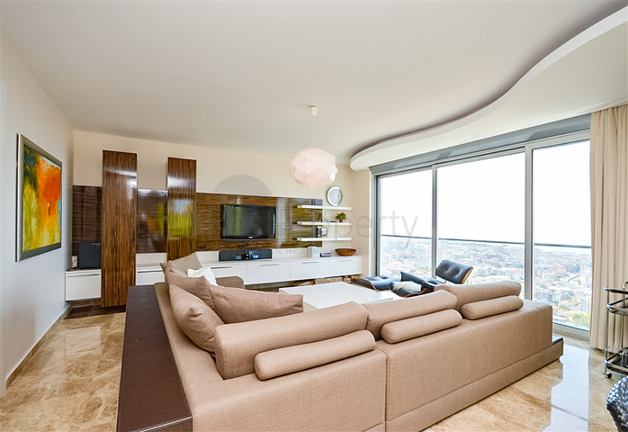 Luxury apartment with view characteristics on the Alanya coast