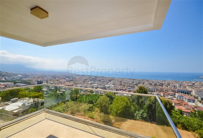 Luxury apartment with view characteristics on the Alanya coast