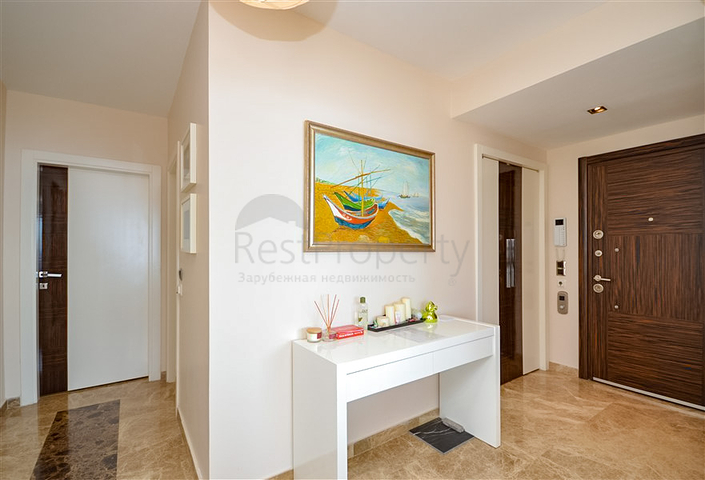 Luxury apartment with view characteristics on the Alanya coast