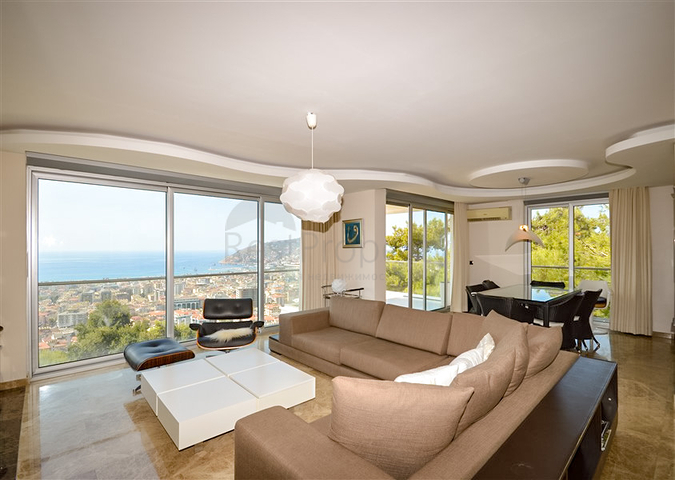 Luxury apartment with view characteristics on the Alanya coast
