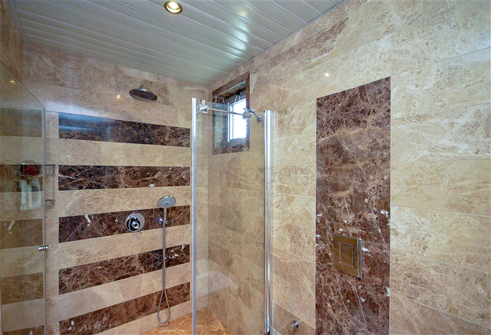 Luxury apartment with view characteristics on the Alanya coast