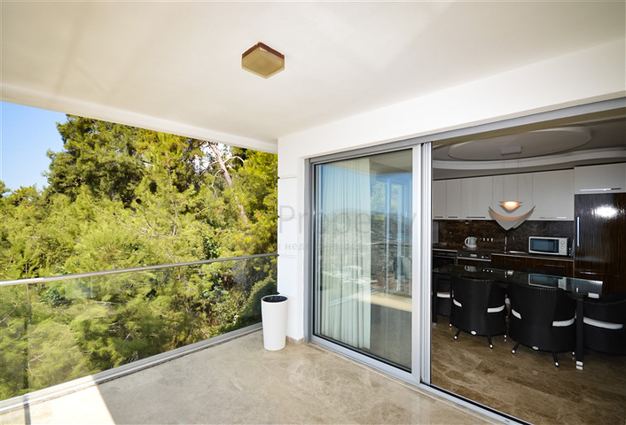 Luxury apartment with view characteristics on the Alanya coast