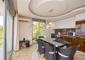 Luxury apartment with view characteristics on the Alanya coast