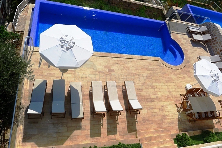 5 bedroom villa in the resort town of Kas